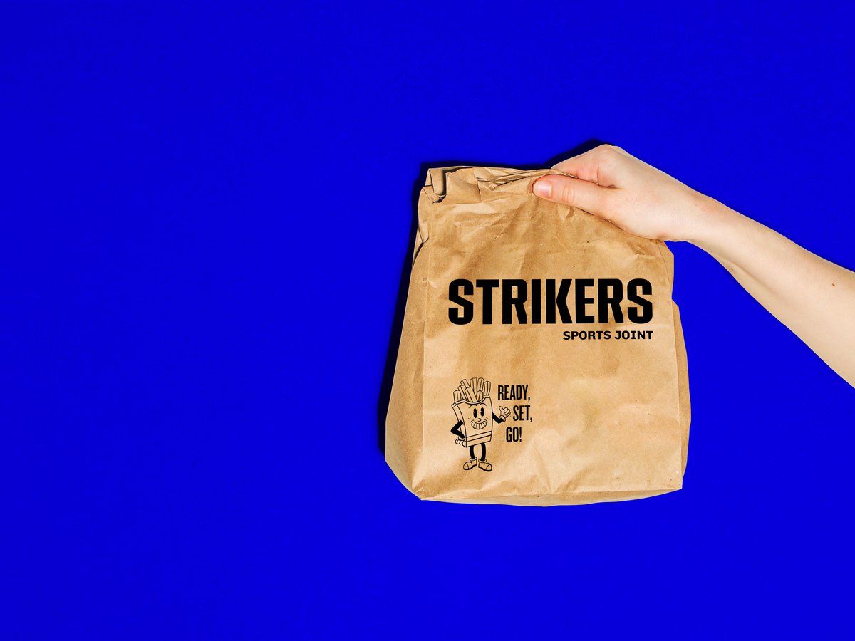Paper Bag Mockup Vol.09.jpg