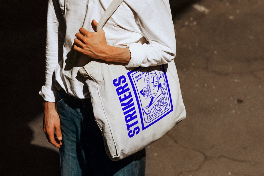 Tote.jpg